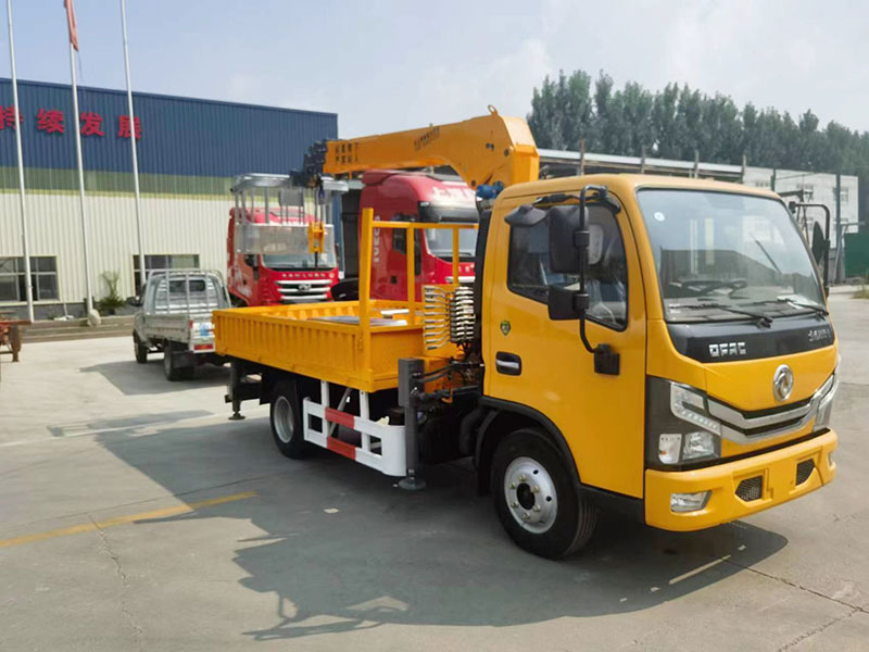 多功能高空作業(yè)車